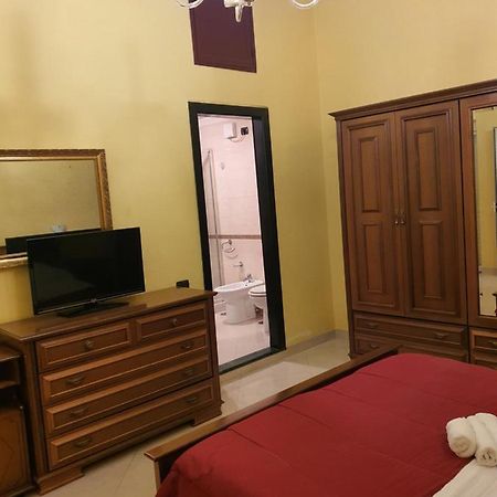 B&B La Stazione Caserta Ngoại thất bức ảnh